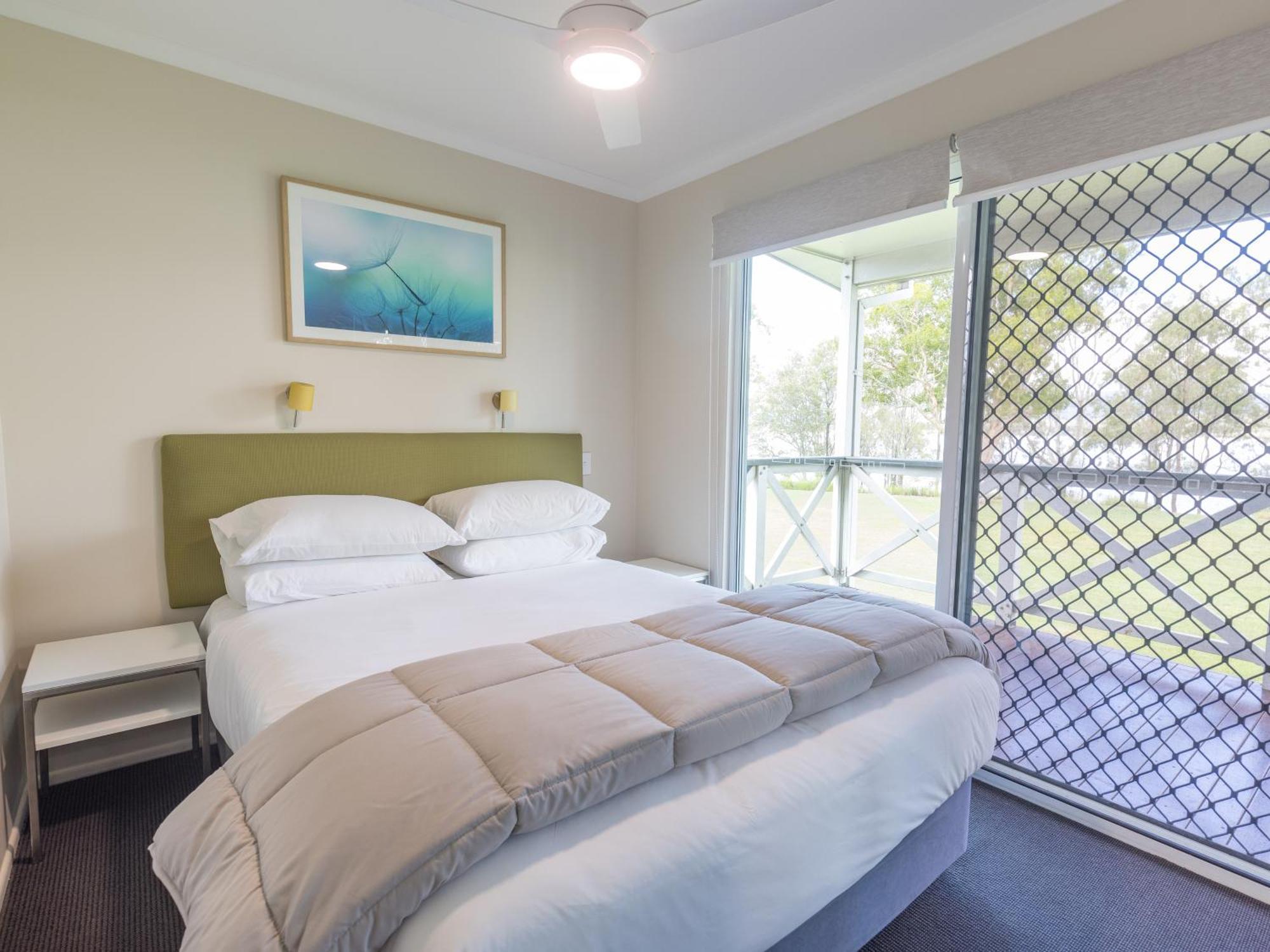Nrma Lake Somerset Holiday Park Kilcoy Номер фото